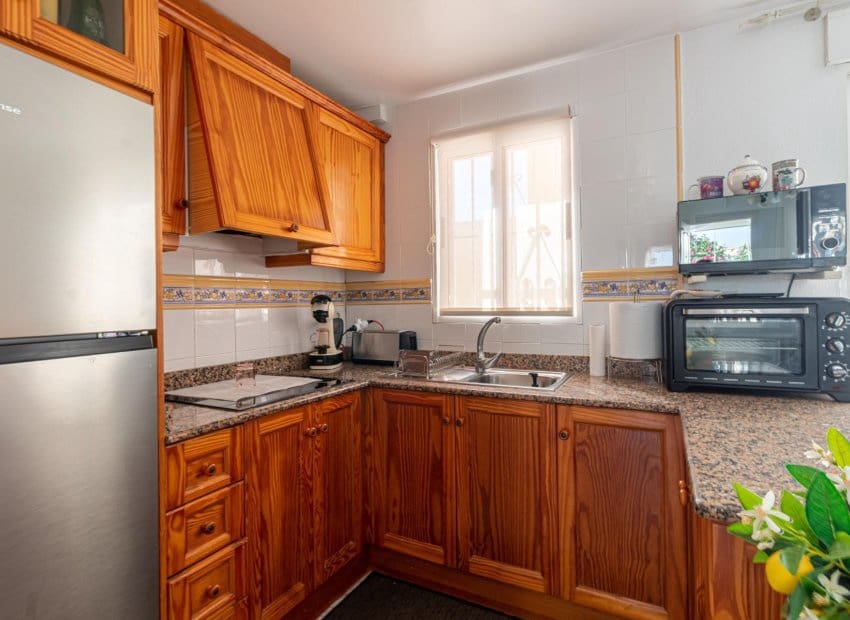 2 soveværelse Byhus til salg i Orihuela Costa med swimmingpool - € 229.000 (Ref: 9932429)
