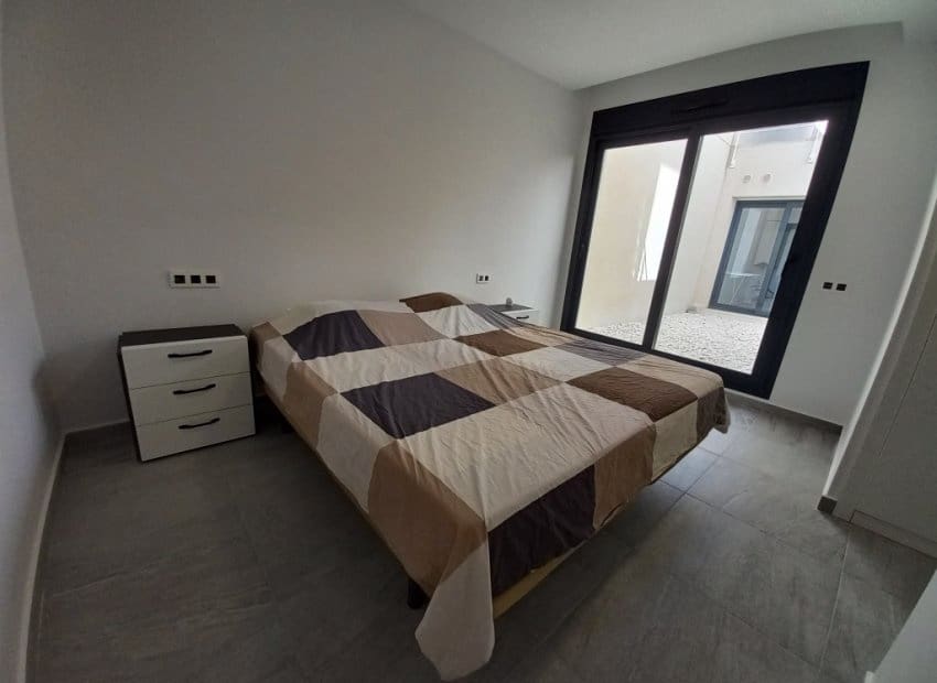 5 soveværelse Villa til salg i San Miguel de Salinas med swimmingpool - € 499.000 (Ref: 9932430)