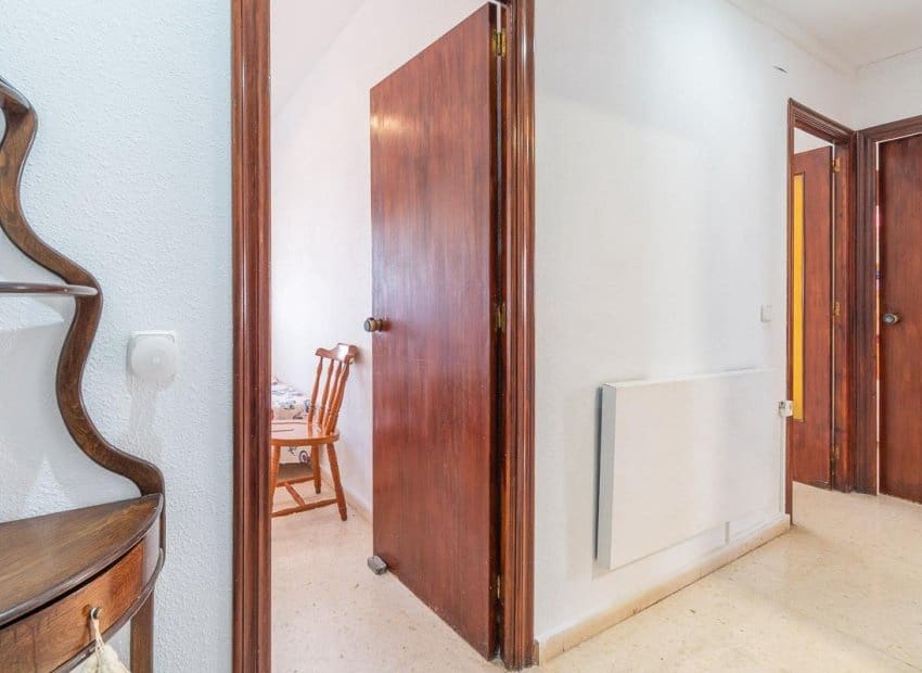 3 Zimmer Apartment zu verkaufen in Torrevieja - 169.000 € (Ref: 9932433)