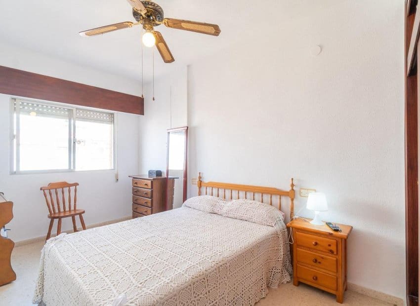3 Zimmer Apartment zu verkaufen in Torrevieja - 169.000 € (Ref: 9932433)