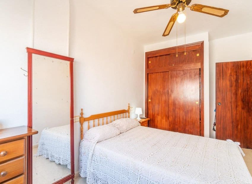 3 Zimmer Apartment zu verkaufen in Torrevieja - 169.000 € (Ref: 9932433)
