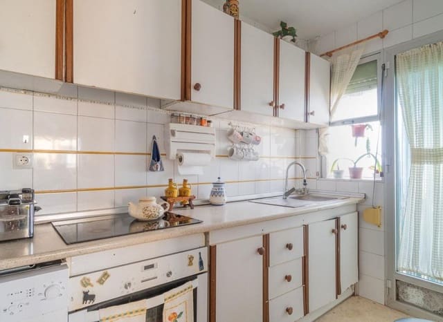 3 quarto Apartamento para venda em Avenida Habaneras - Curva de Palangre, Torrevieja - 149 000 € (Ref: 9932433)