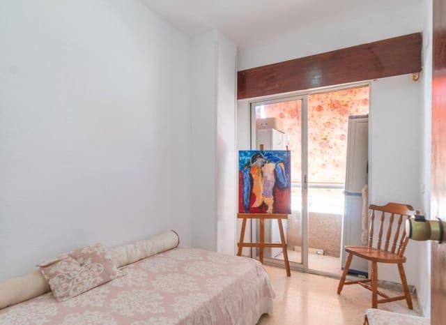 3 quarto Apartamento para venda em Avenida Habaneras - Curva de Palangre, Torrevieja - 149 000 € (Ref: 9932433)