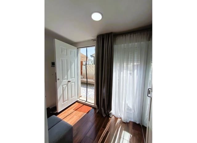 1 chambre Appartement à vendre à El Chaparral, Torrevieja - 119 900 € (Ref: 9935141)