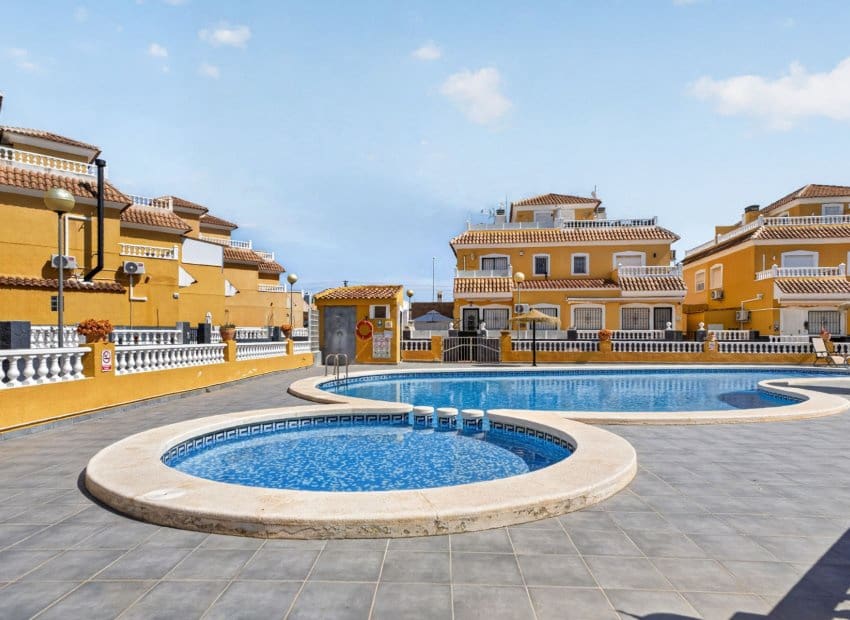 3 soverom Leilighet til salgs i Orihuela Costa - € 269 000 (Ref: 9935143)