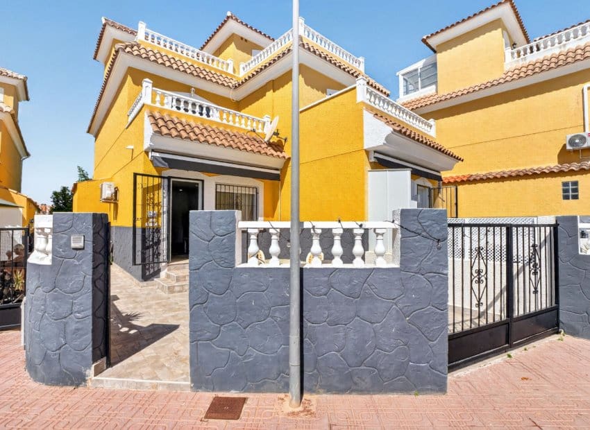3 soverom Leilighet til salgs i Orihuela Costa - € 269 000 (Ref: 9935143)
