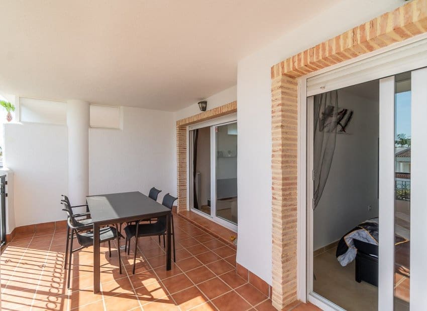 2 bedroom Apartment for sale in Orihuela Costa with pool - € 220,000 (Ref: 9936714)