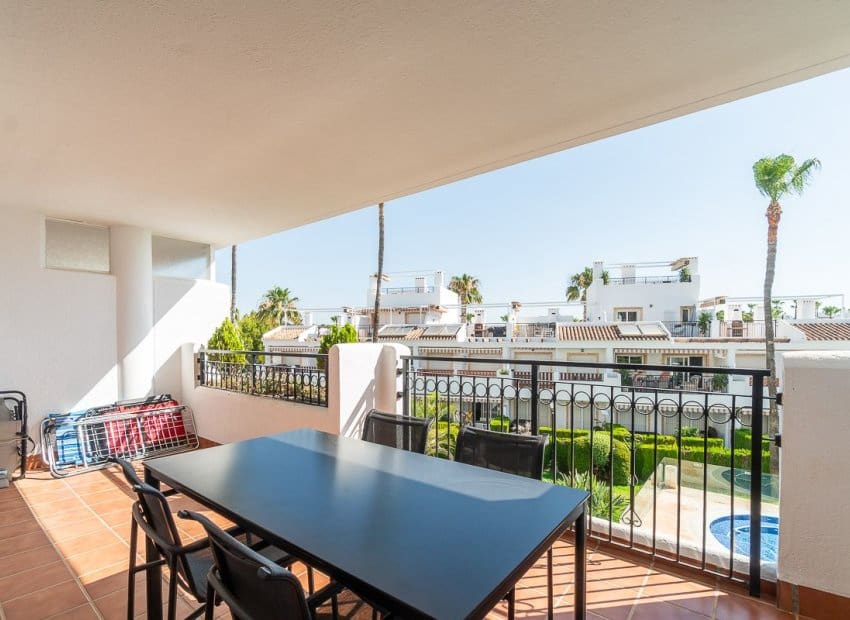 2 bedroom Apartment for sale in Orihuela Costa with pool - € 220,000 (Ref: 9936714)