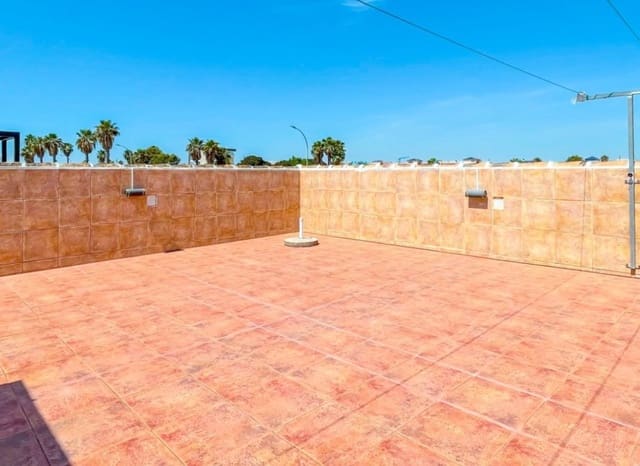 2 soveværelse Lejlighed til salg i Los Narejos, Los Alcázares med swimmingpool - € 220.000 (Ref: 9938920)