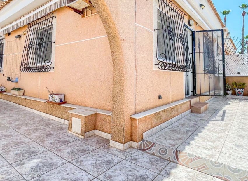 2 soveværelse Lejlighed til salg i Los Narejos med swimmingpool - € 220.000 (Ref: 9938920)