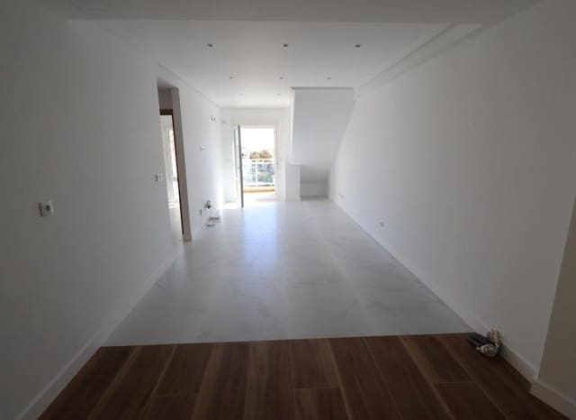 2 makuuhuone Huoneisto myytävänä paikassa Aguamarina, Orihuela - 239 000 € (Ref: 9944507)