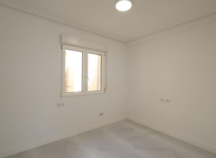 2 makuuhuone Huoneisto myytävänä paikassa Orihuela Costa - 239 000 € (Ref: 9944507)
