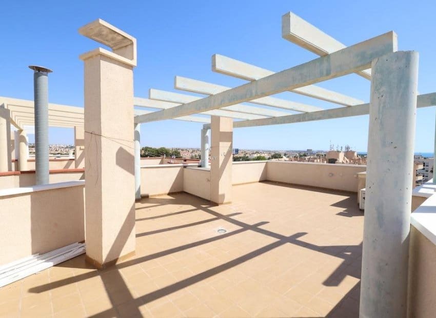 2 makuuhuone Huoneisto myytävänä paikassa Orihuela Costa - 239 000 € (Ref: 9944507)