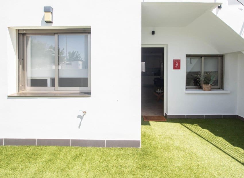 2 Zimmer Apartment zu verkaufen in Torre de la Horadada mit Pool - 293.900 € (Ref: 9944508)