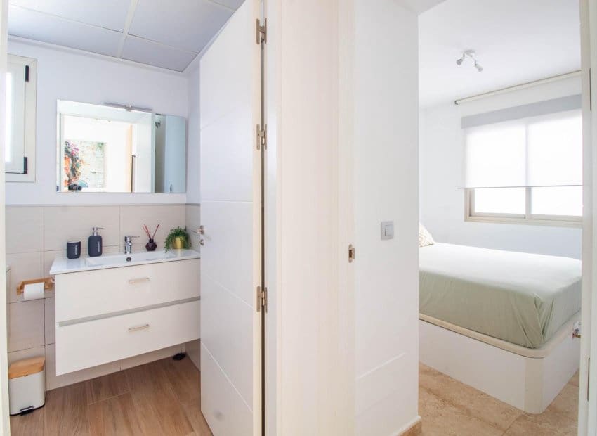 2 Zimmer Apartment zu verkaufen in Torre de la Horadada mit Pool - 293.900 € (Ref: 9944508)