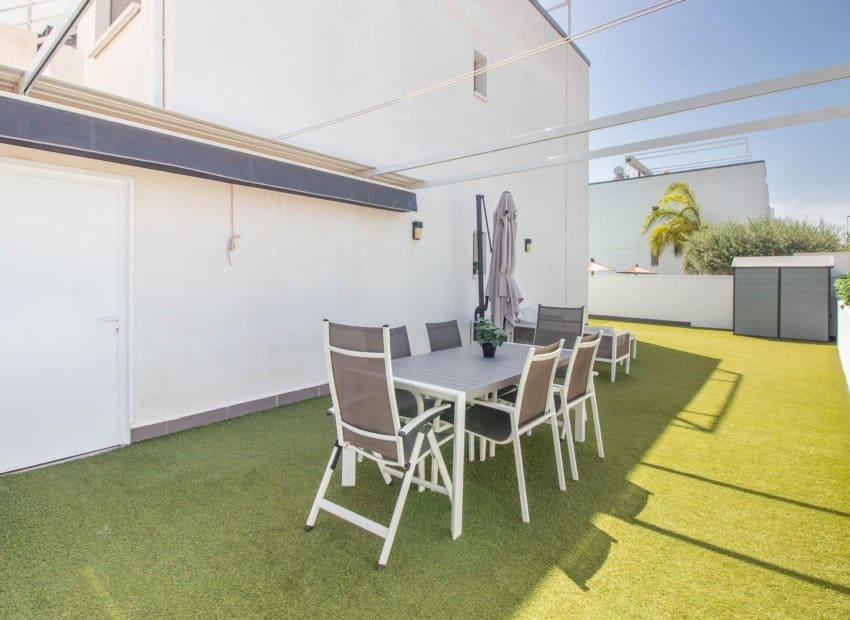2 Zimmer Apartment zu verkaufen in Torre de la Horadada mit Pool - 293.900 € (Ref: 9944508)