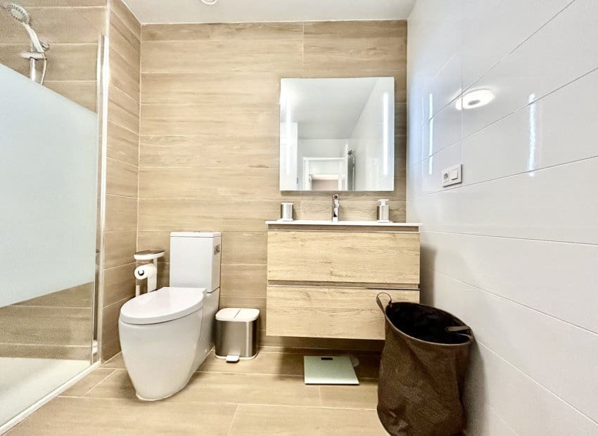 2 soveværelse Lejlighed til salg i Orihuela Costa med swimmingpool - € 260.000 (Ref: 9944510)