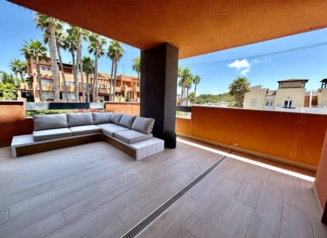 2 soveværelse Lejlighed til salg i Villamartin, Orihuela med swimmingpool - € 260.000 (Ref: 9944510)