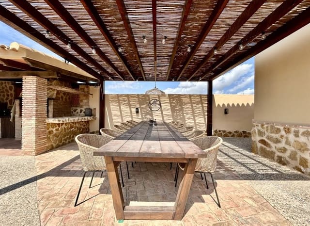 5 camera da letto Villa in vendita in La Zenia, Orihuela con piscina - 840.000 € (Rif: 9944513)