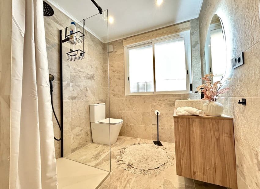 5 camera da letto Villa in vendita in La Zenia con piscina - 840.000 € (Rif: 9944513)