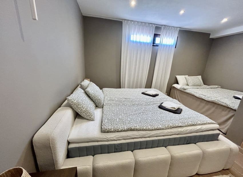 5 camera da letto Villa in vendita in La Zenia con piscina - 840.000 € (Rif: 9944513)