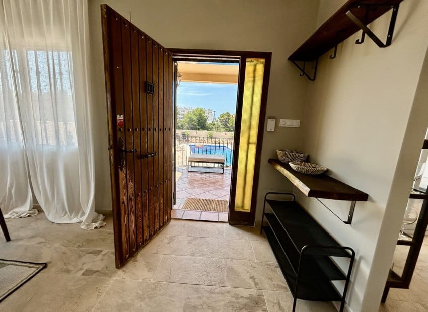 5 camera da letto Villa in vendita in La Zenia con piscina - 840.000 € (Rif: 9944513)