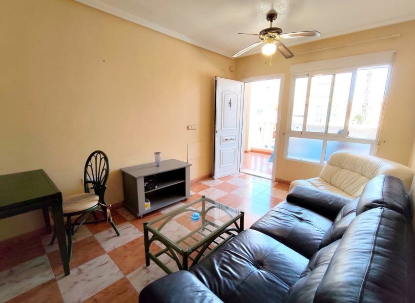 2 chambre Appartement à vendre à Villamartin avec piscine - 149 995 € (Ref: 9944514)