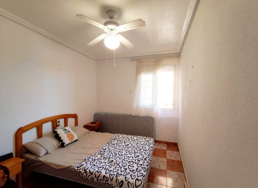 2 chambre Appartement à vendre à Villamartin avec piscine - 149 995 € (Ref: 9944514)