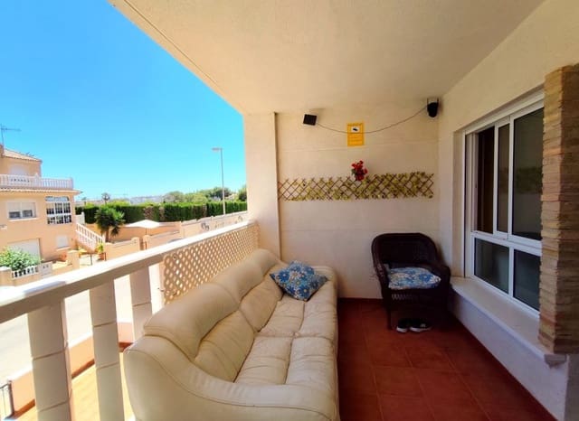 2 soverom Leilighet til salgs i Villamartin, Orihuela med svømmebasseng - € 140 000 (Ref: 9944514)