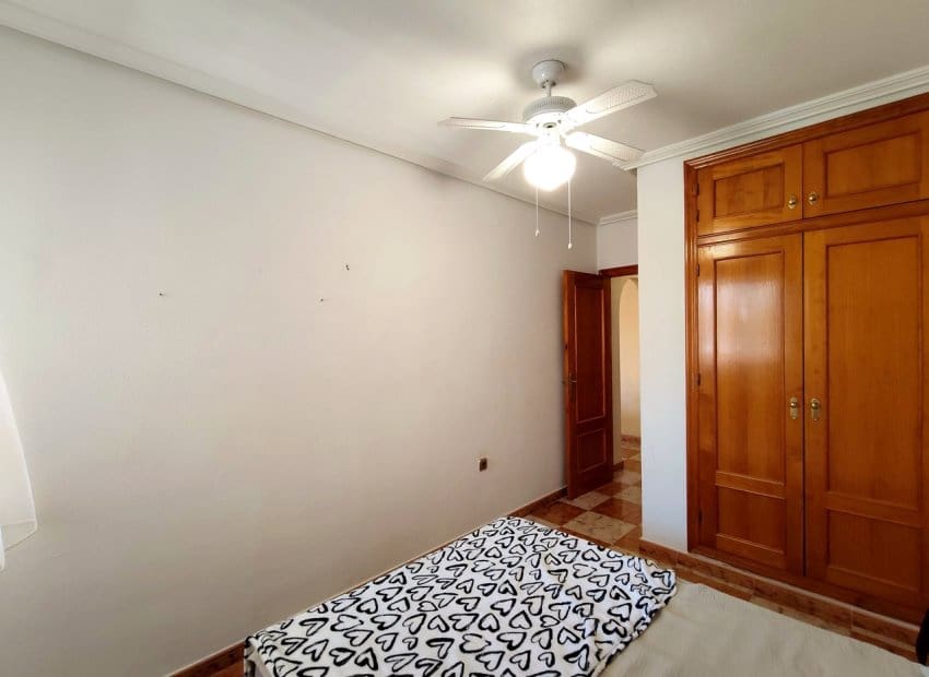 2 chambre Appartement à vendre à Villamartin avec piscine - 149 995 € (Ref: 9944514)