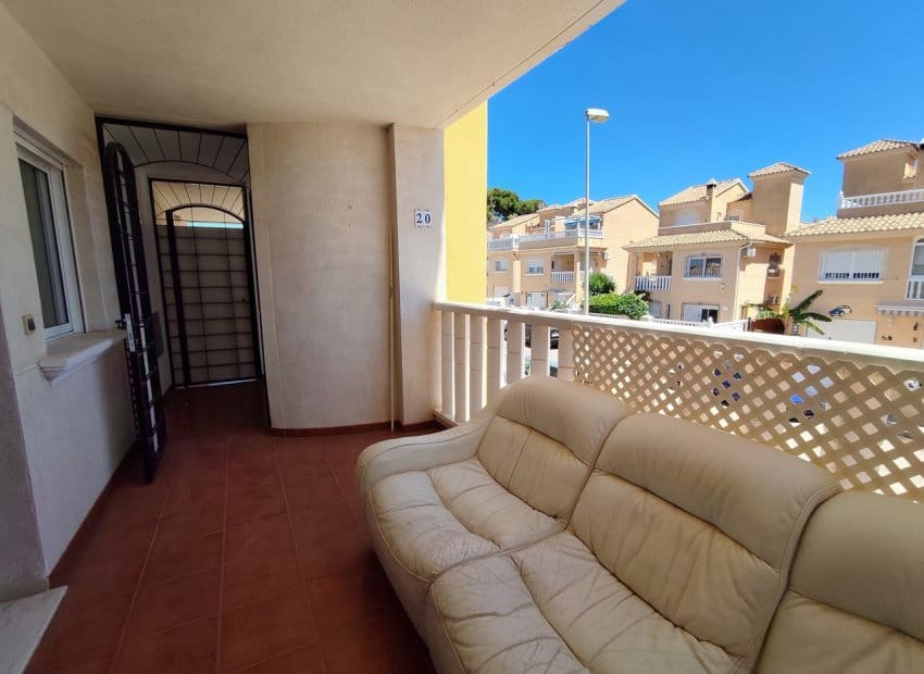 2 chambre Appartement à vendre à Villamartin avec piscine - 149 995 € (Ref: 9944514)