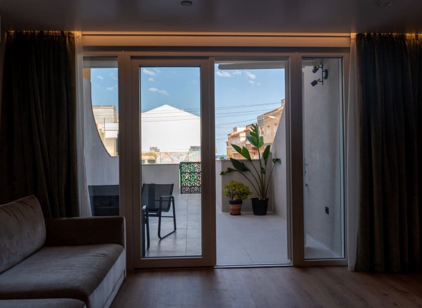 2 bedroom Apartment for sale in La Veleta - € 265,000 (Ref: 9944515)