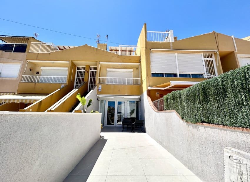 2 bedroom Apartment for sale in La Veleta - € 265,000 (Ref: 9944515)