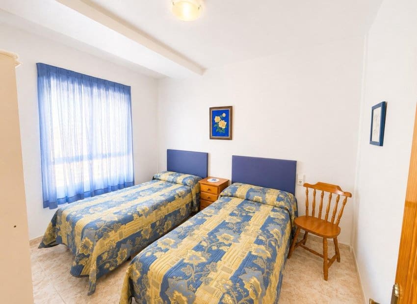 2 Zimmer Apartment zu verkaufen in Torrevieja - 149.000 € (Ref: 9944516)