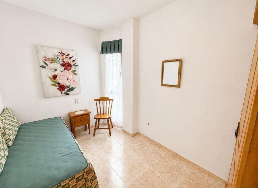 2 Zimmer Apartment zu verkaufen in Torrevieja - 149.000 € (Ref: 9944516)