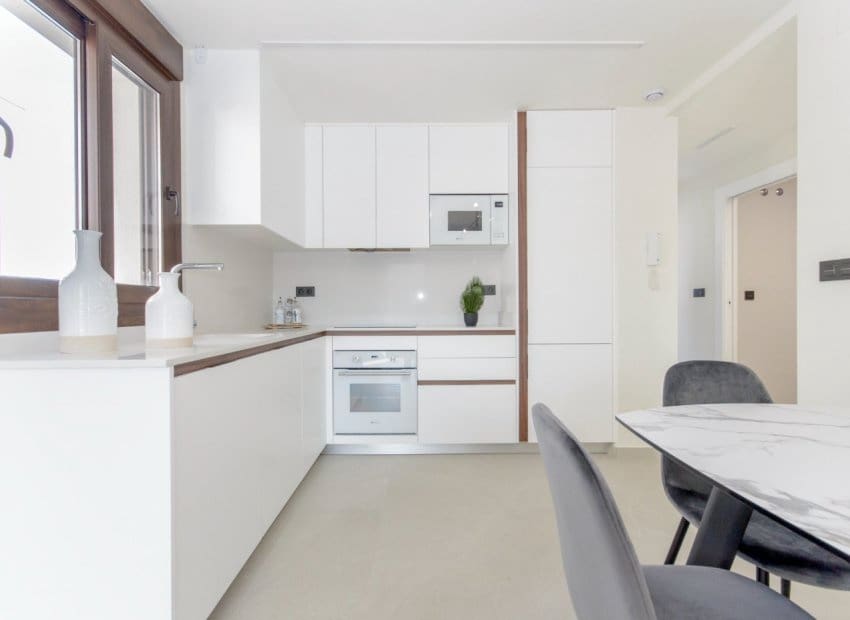 2 makuuhuone Huoneisto myytävänä paikassa Los Balcones mukana uima-altaan - 320 000 € (Ref: 9944524)