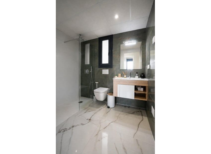 Apartamento de 2 habitaciones en Ciudad Quesada en venta con piscina - 314.000 € (Ref: 9944525)