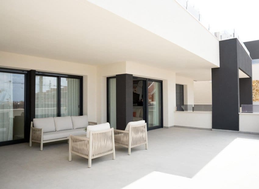 Apartamento de 2 habitaciones en Ciudad Quesada en venta con piscina - 314.000 € (Ref: 9944525)