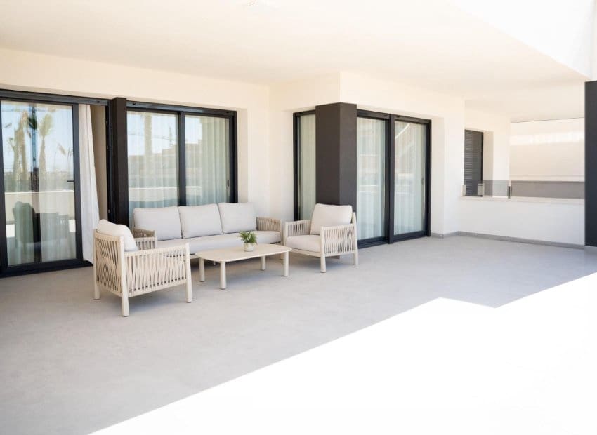 Apartamento de 2 habitaciones en Ciudad Quesada en venta con piscina - 314.000 € (Ref: 9944525)