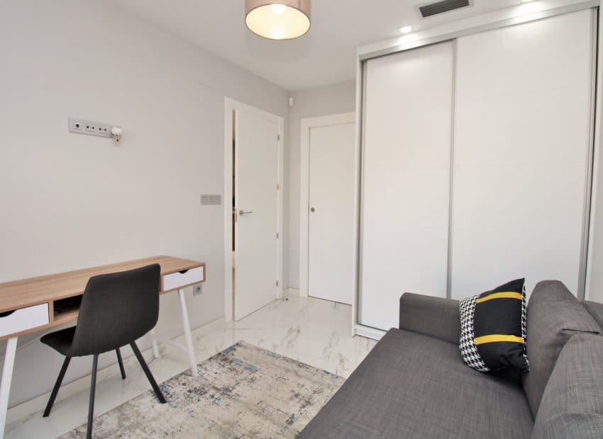3 sypialnia Willa na sprzedaż w Villamartin z basenem - 375 000 € (Ref: 9946630)