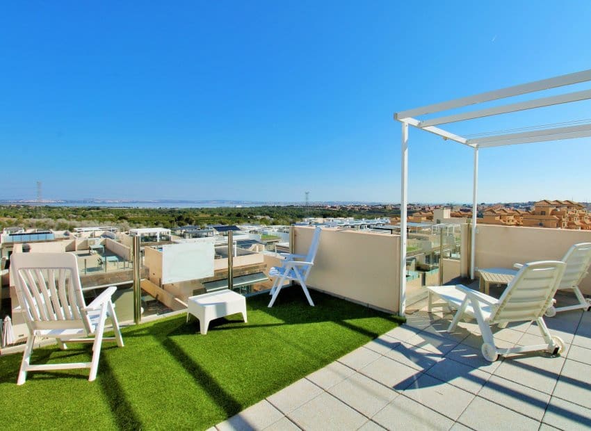3 sypialnia Willa na sprzedaż w Villamartin z basenem - 375 000 € (Ref: 9946630)