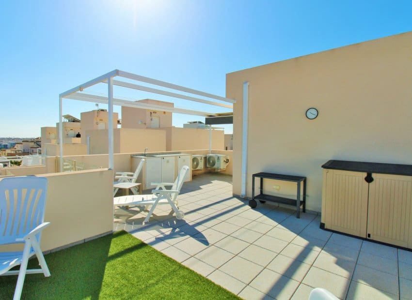 3 sypialnia Willa na sprzedaż w Villamartin z basenem - 375 000 € (Ref: 9946630)