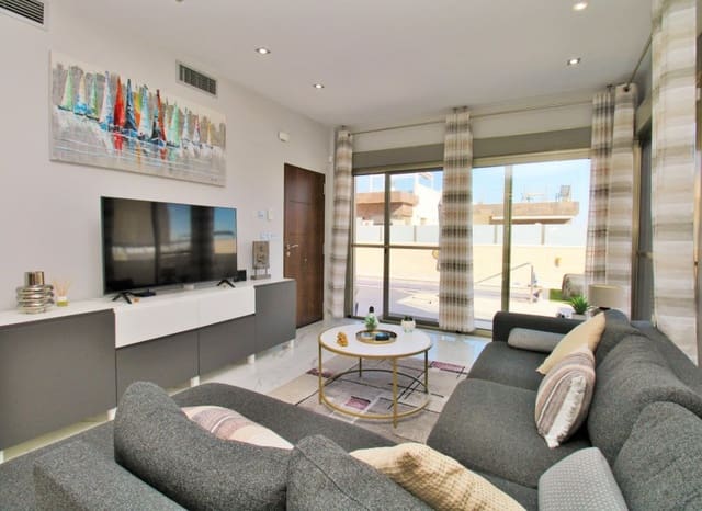 3 soveværelse Villa til salg i Villamartin, Orihuela med swimmingpool - € 375.000 (Ref: 9946630)