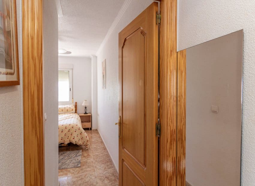 2 makuuhuone Huoneisto myytävänä paikassa La Zenia mukana uima-altaan - 189 000 € (Ref: 9946631)