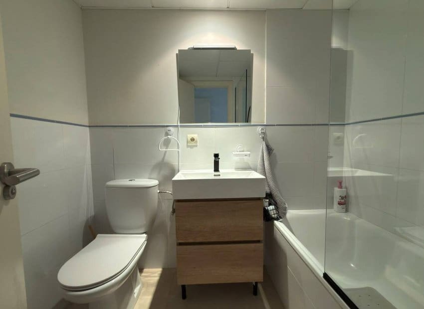 2 bedroom Apartment for sale in Orihuela with pool - € 180,000 (Ref: 9946637)