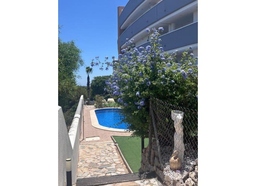 2 bedroom Apartment for sale in Orihuela with pool - € 180,000 (Ref: 9946637)