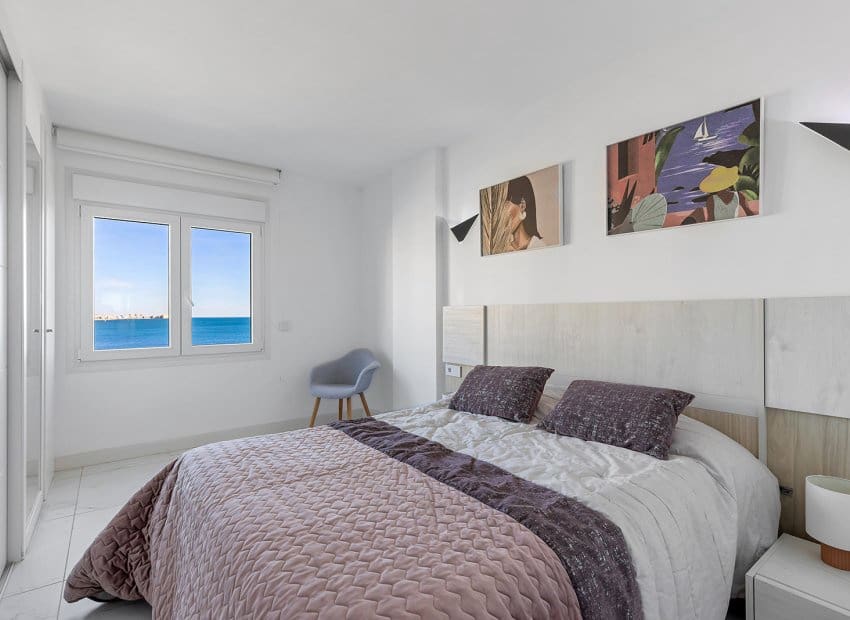 2 quarto Apartamento para venda em Punta Prima - 765 000 € (Ref: 9950078)