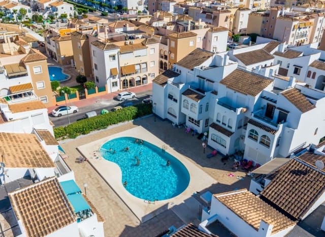 Apartamento de 1 habitación en Playa de los Náufragos, Torrevieja en venta con piscina - 132.000 € (Ref: 9950079)