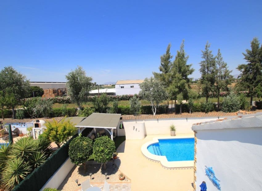 3 bedroom Villa for sale in Formentera del Segura with pool - € 425,000 (Ref: 9950080)
