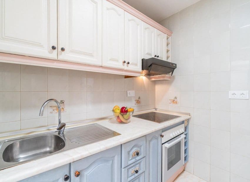 2 sovrum Lägenhet till salu i El Chaparral med pool - 139 000 € (Ref: 9950081)